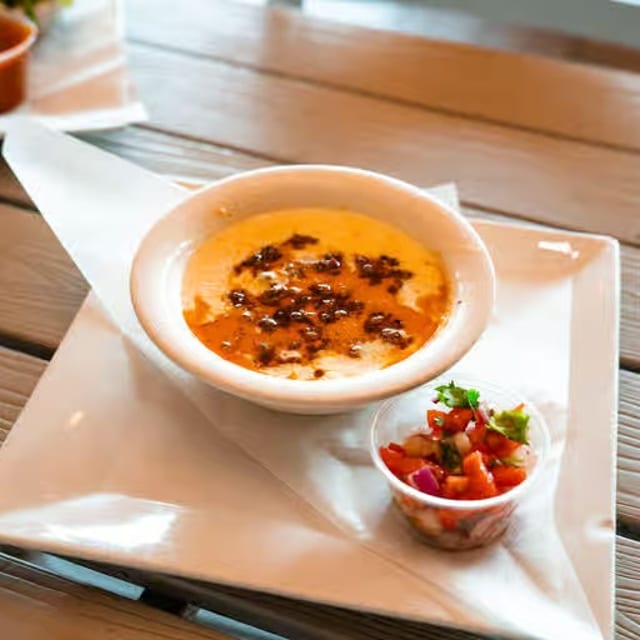 A1. Choriqueso.