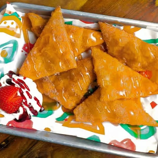 Sopapillas.