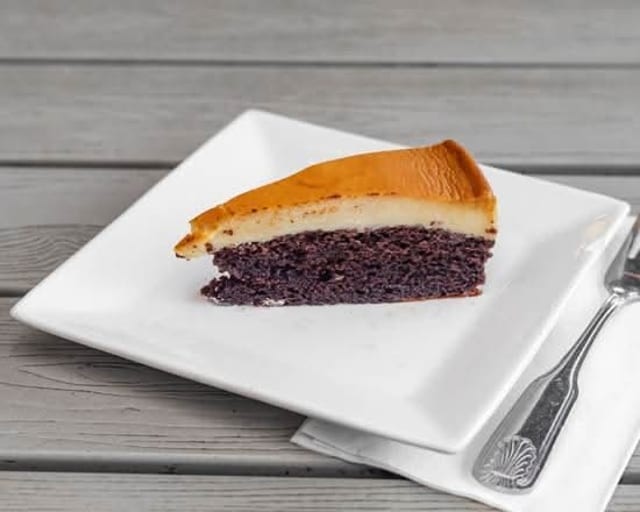 Chocoflan.